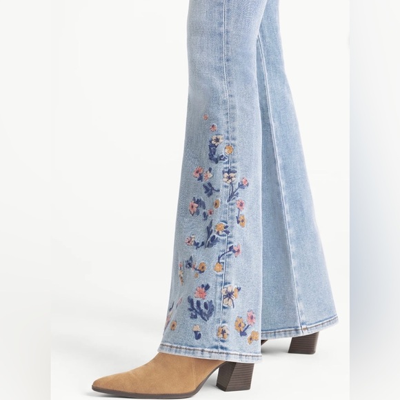 (Q4) Jessica Simpson Daisy Skinny Flared Jeans for women, size 6,embroidere NWT - Picture 2 of 16